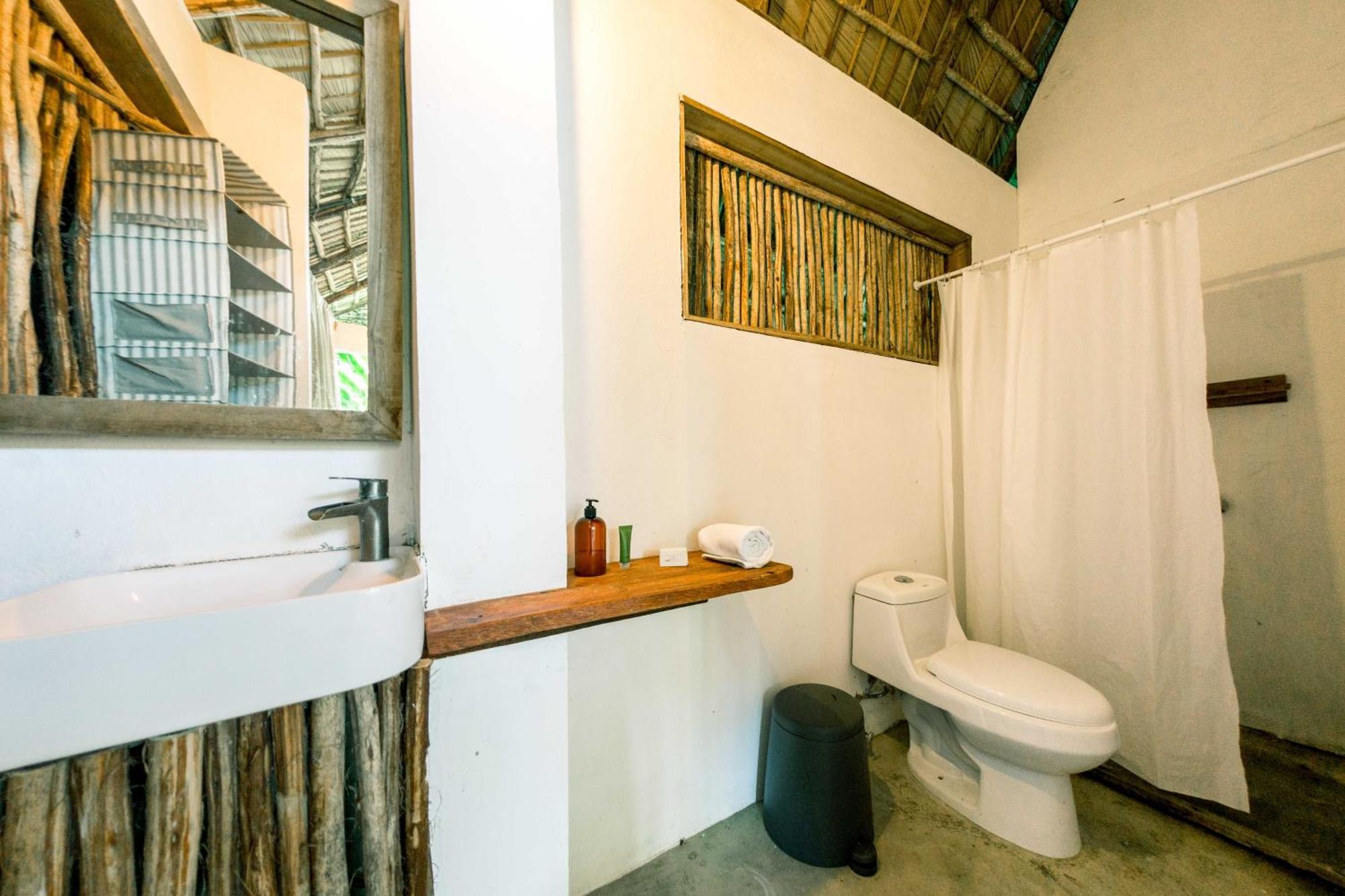 Ganesh Hostel & Shivas Bungalows El Valle Værelse billede